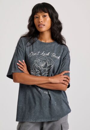 Oversized garment dyed t-shirt με τύπωμα